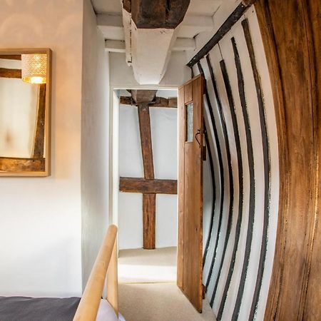 3 Masons Court The Oldest House In Stratford Upon Avon, Warwickshire. Villa Buitenkant foto