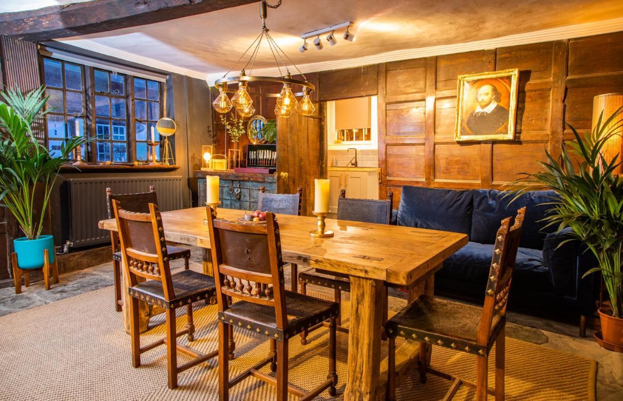 3 Masons Court The Oldest House In Stratford Upon Avon, Warwickshire. Villa Buitenkant foto